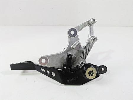2018 BMW R nineT Urban GS K33 Right Footpeg & Brake Pedal 46718558718 {{ shop.shopifyCountryName }} - Mototech271