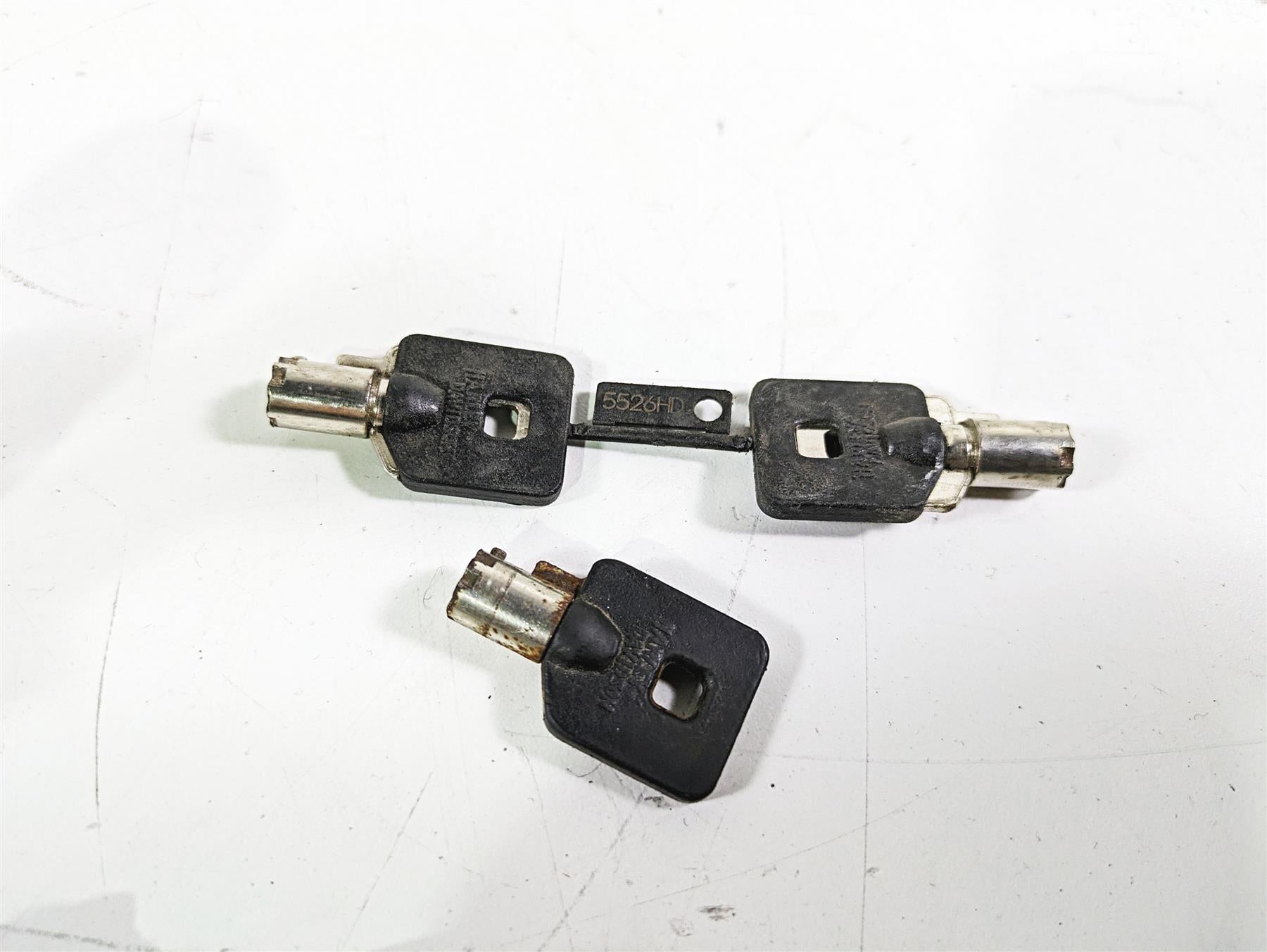 2012 Harley FLD Dyna Switchback Ignition Switch Saddlebag Key Lock Set 71304-04 {{ shop.shopifyCountryName }} - Mototech271