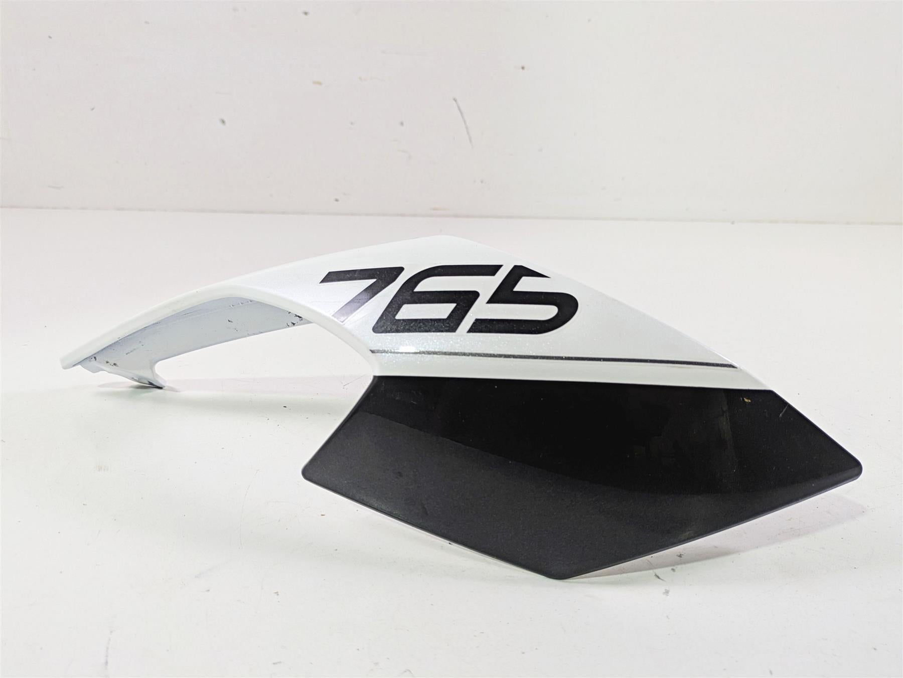 2024 Triumph Street Triple 765 R Right Tail Fairing Cover Read T2313182 T2313005 {{ shop.shopifyCountryName }} - Mototech271