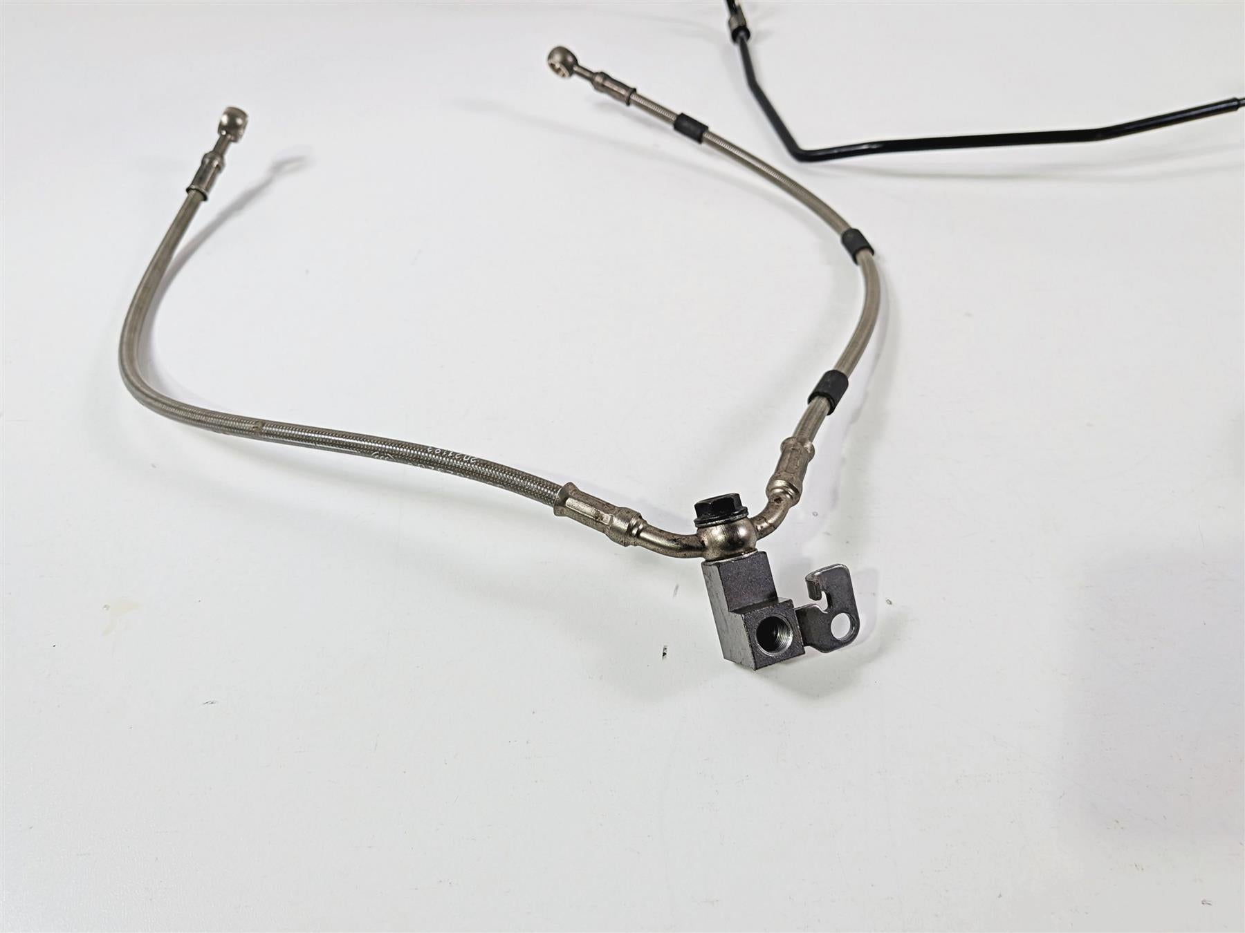 2019 Triumph Speed Triple RS 1050 Front & Rear Abs Brake Lines T2021193 T2026072 {{ shop.shopifyCountryName }} - Mototech271