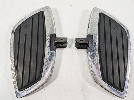 2009 Yamaha XV1900 Raider Front Rider Left Right Cobra Floor Board Set 863952 {{ shop.shopifyCountryName }} - Mototech271