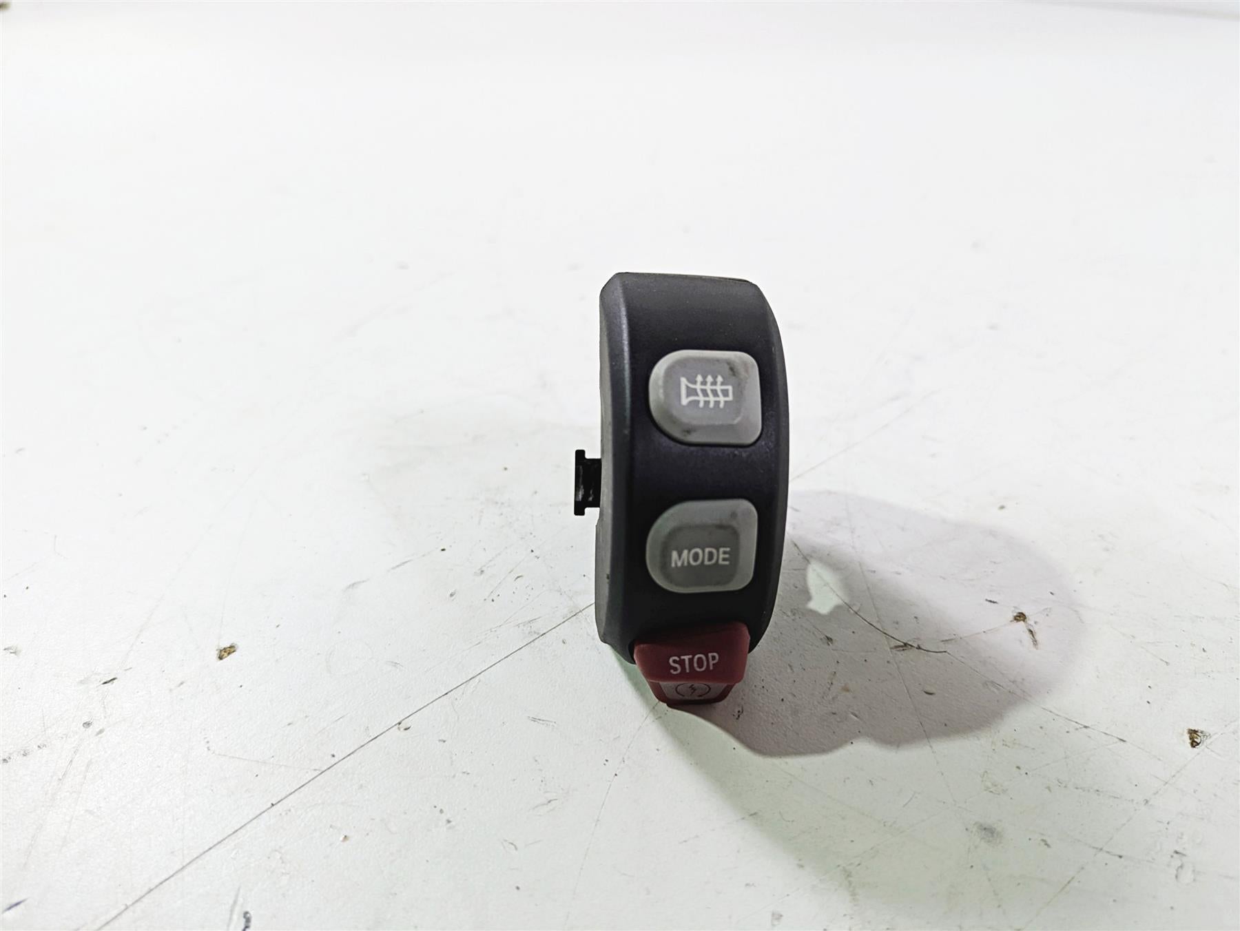 2016 BMW S1000RR K46 Right Control Switch Grip Heater 8546186 61318567720 {{ shop.shopifyCountryName }} - Mototech271