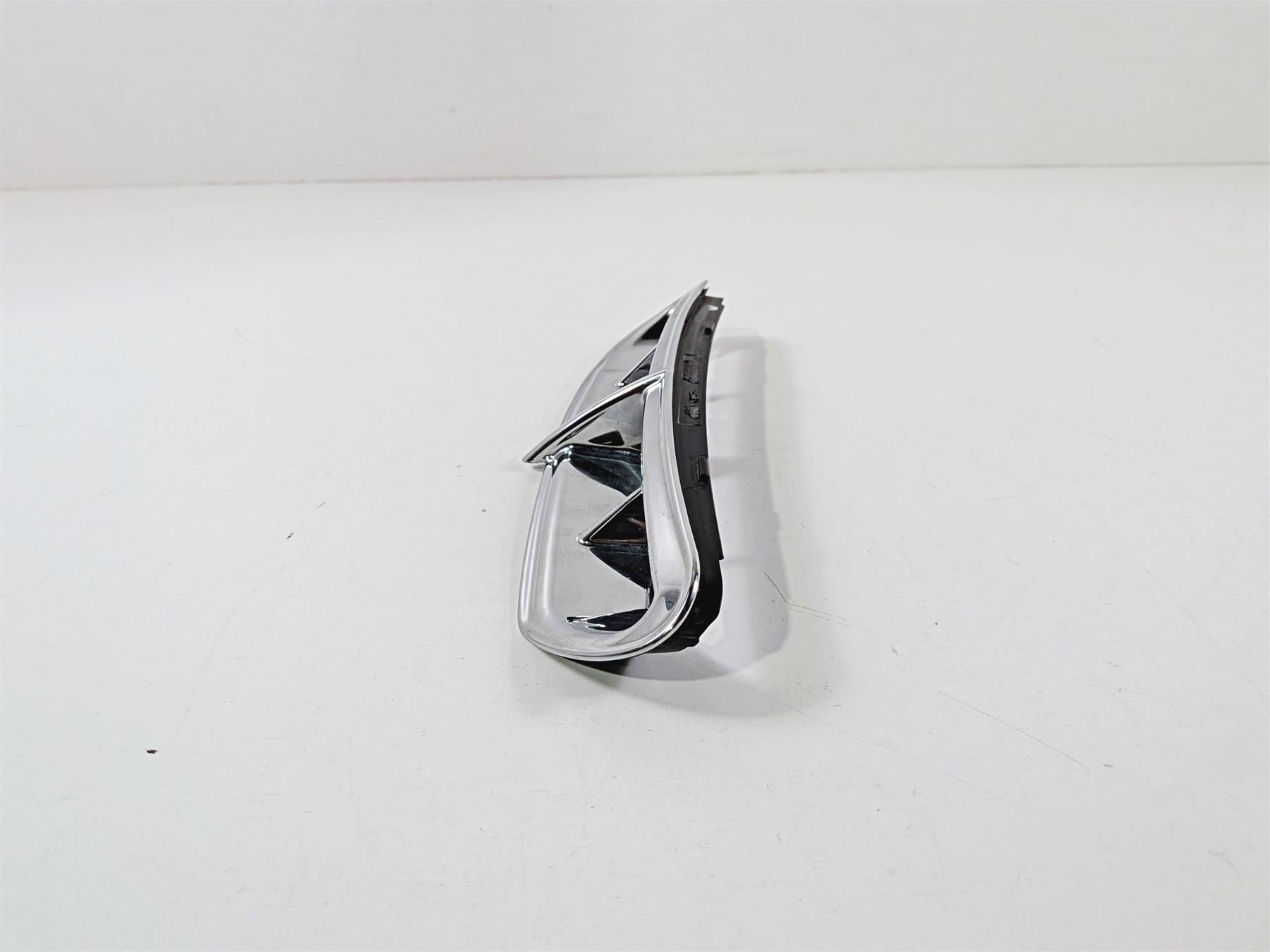 2016 Harley Touring FLHX Street Glide Front Chrome Air Duct Inlet Vent 29200007 {{ shop.shopifyCountryName }} - Mototech271