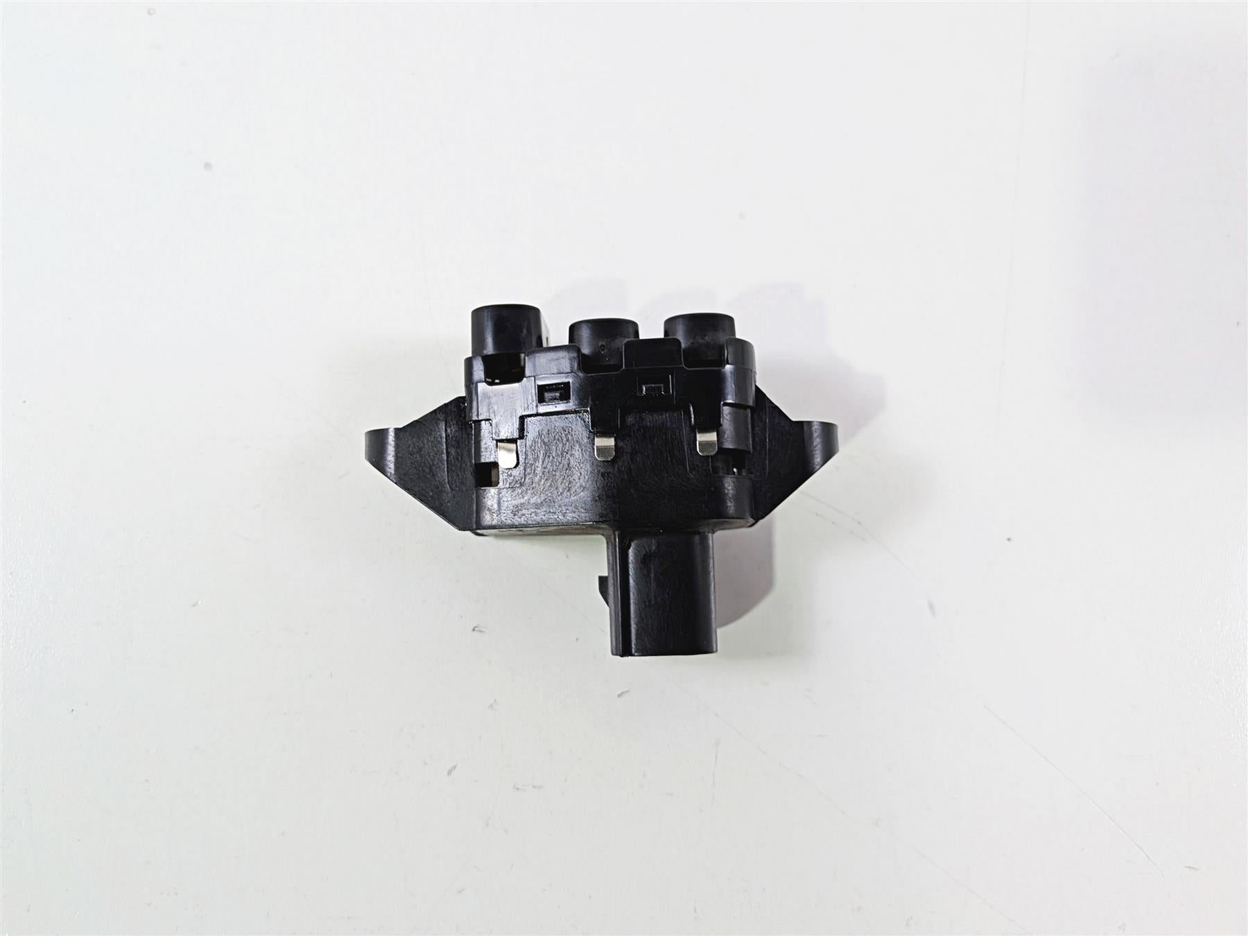 2018 Harley FLHTCU Touring Electra Glide Auxiliary Fog Lamps Switch 69200172-Mototech271