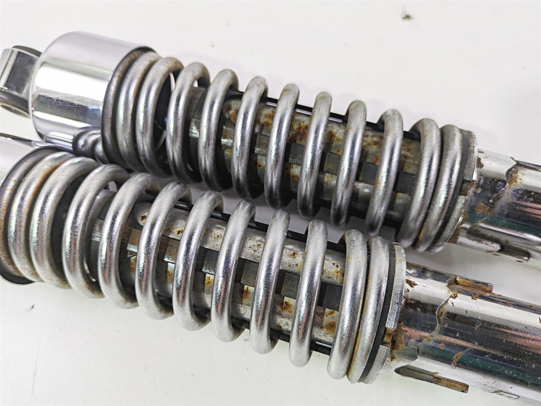2007 Harley Sportster XL1200 C Rear Shock Damper Set 12" 54568-04 {{ shop.shopifyCountryName }} - Mototech271