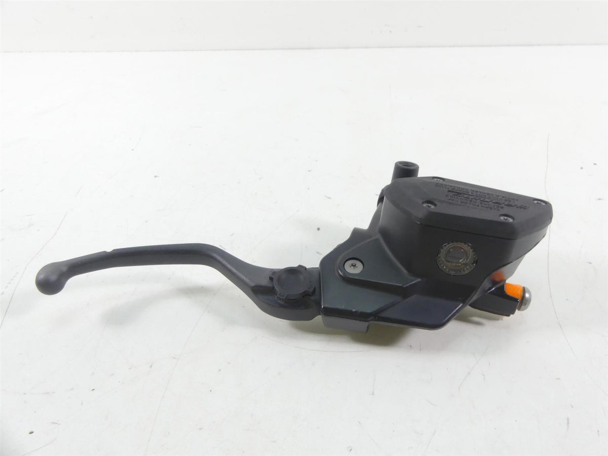 2016 BMW R1200GS K50 Front Brake Master Cylinder + Lever 32728559604 {{ shop.shopifyCountryName }} - Mototech271