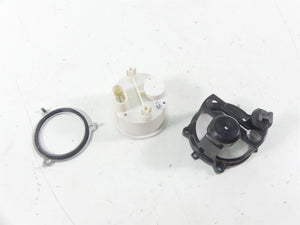 2014 Harley Touring FLHX Street Glide Fuel Level Gauge Instrument 70900296