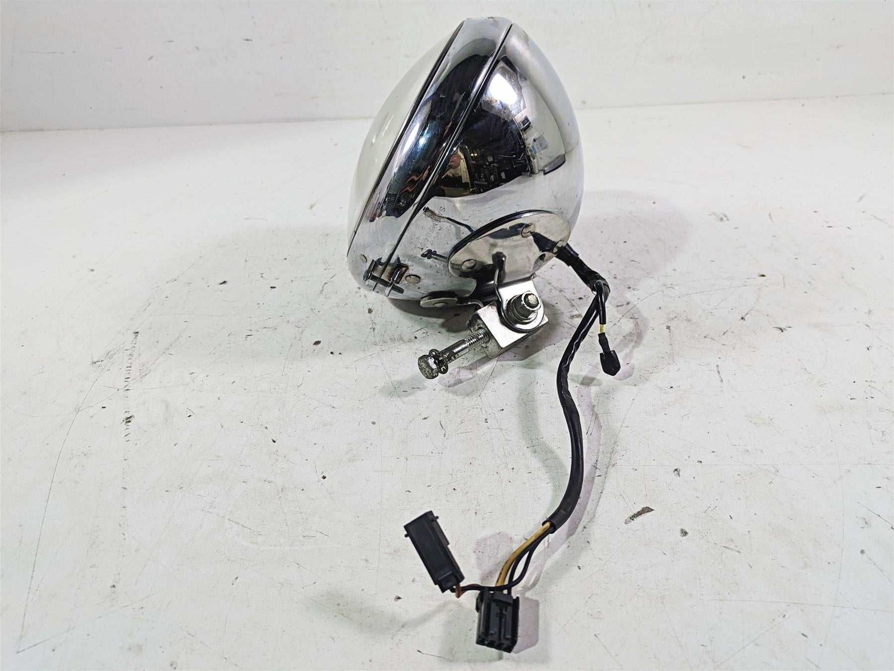 2005 Harley Softail FLSTFSE CVO Fat Boy Headlight Lamp & Bracket -Read 67903-00A {{ shop.shopifyCountryName }} - Mototech271