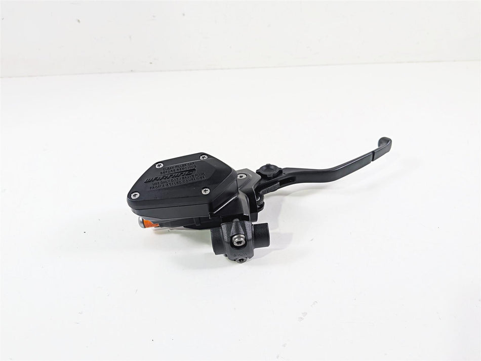 2016 BMW R1200RT RT RTW K52 Front Brake Master Cylinder 32728559604 {{ shop.shopifyCountryName }} - Mototech271