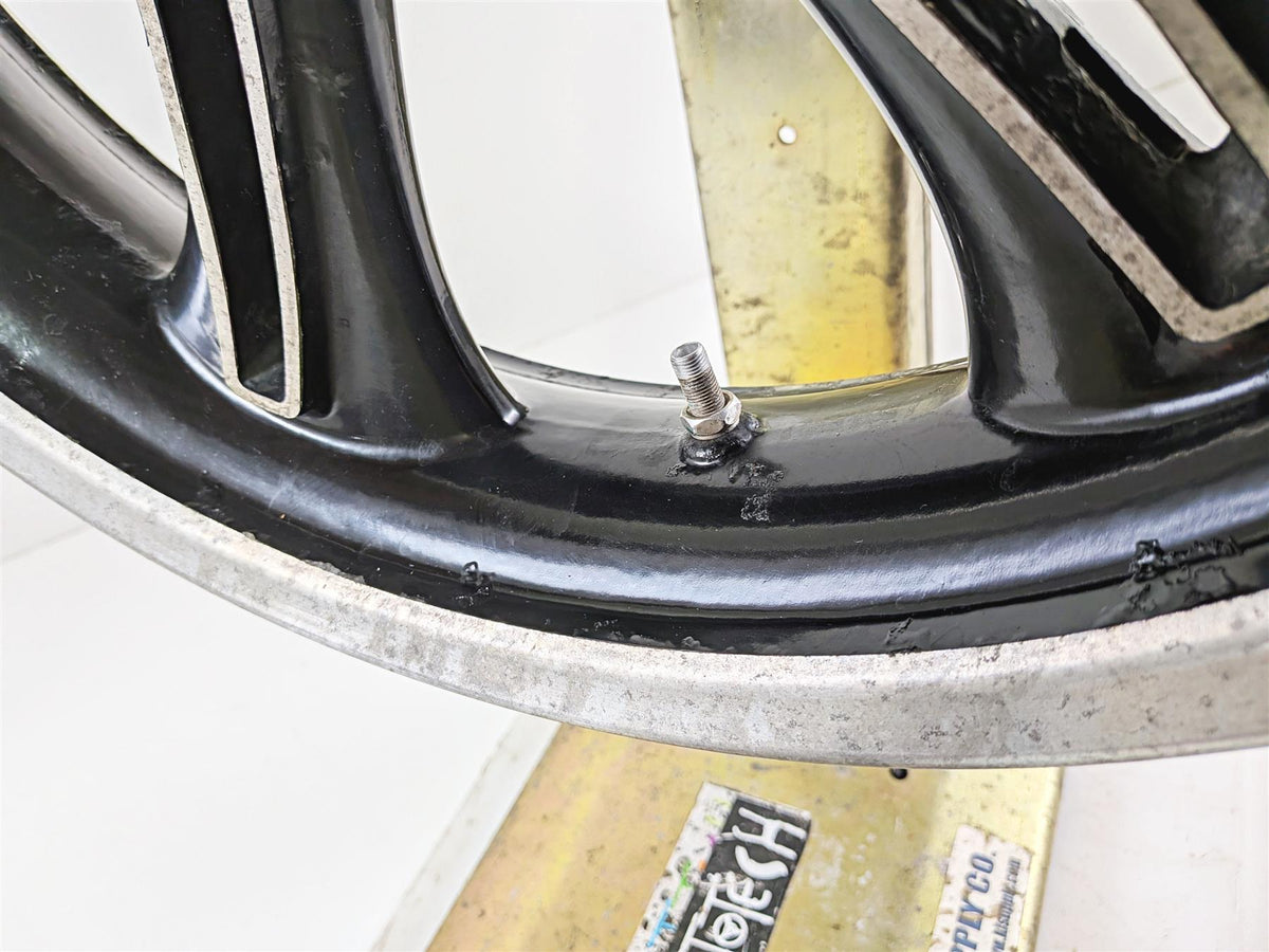 2016 Victory Cross Country Straight Front Wheel Rim 18x3.5 1521383 {{ shop.shopifyCountryName }} - Mototech271