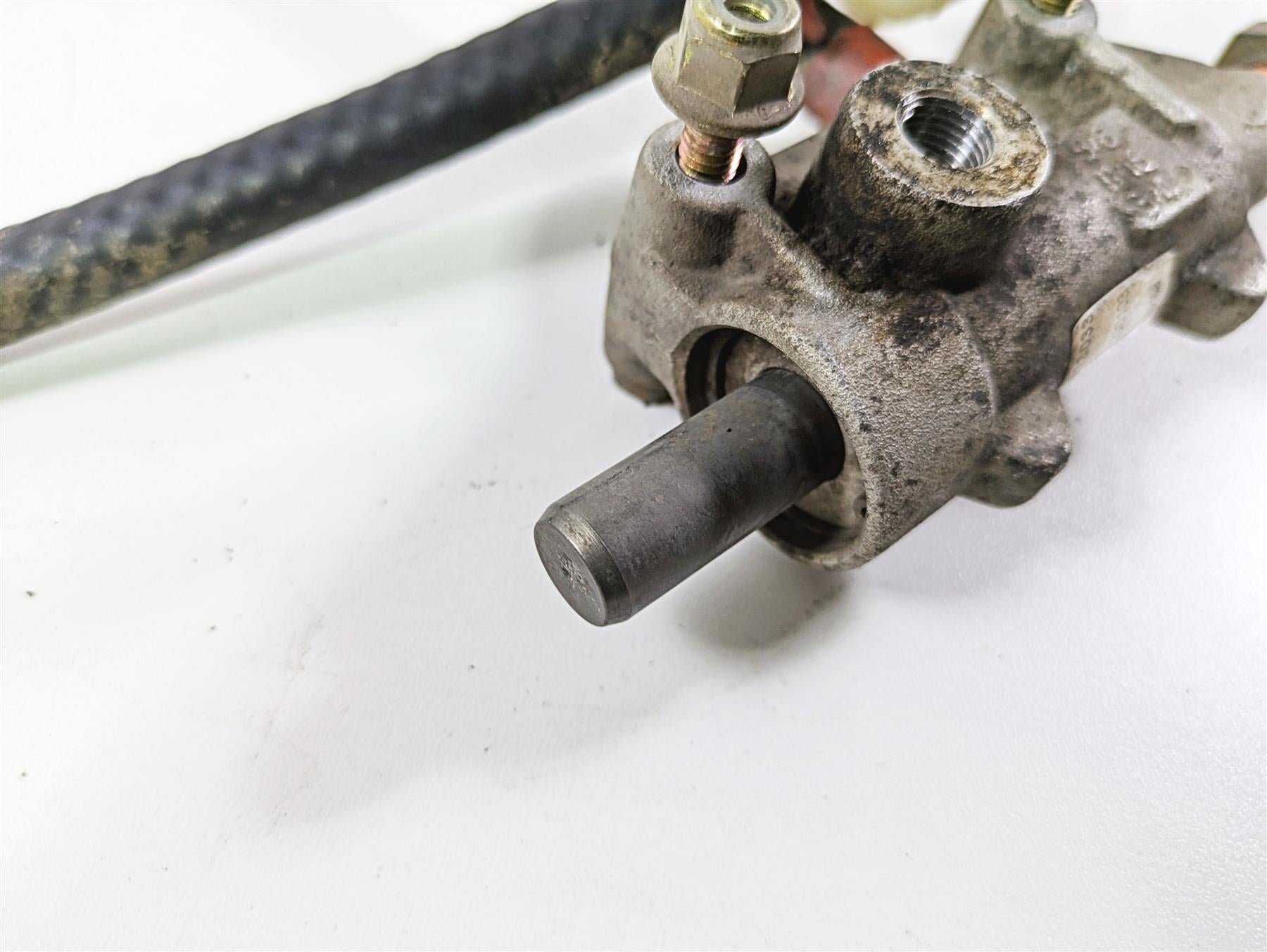 2020 Polaris Sportsman 1000 XP Main Brake Master Cylinder 1913033 {{ shop.shopifyCountryName }} - Mototech271