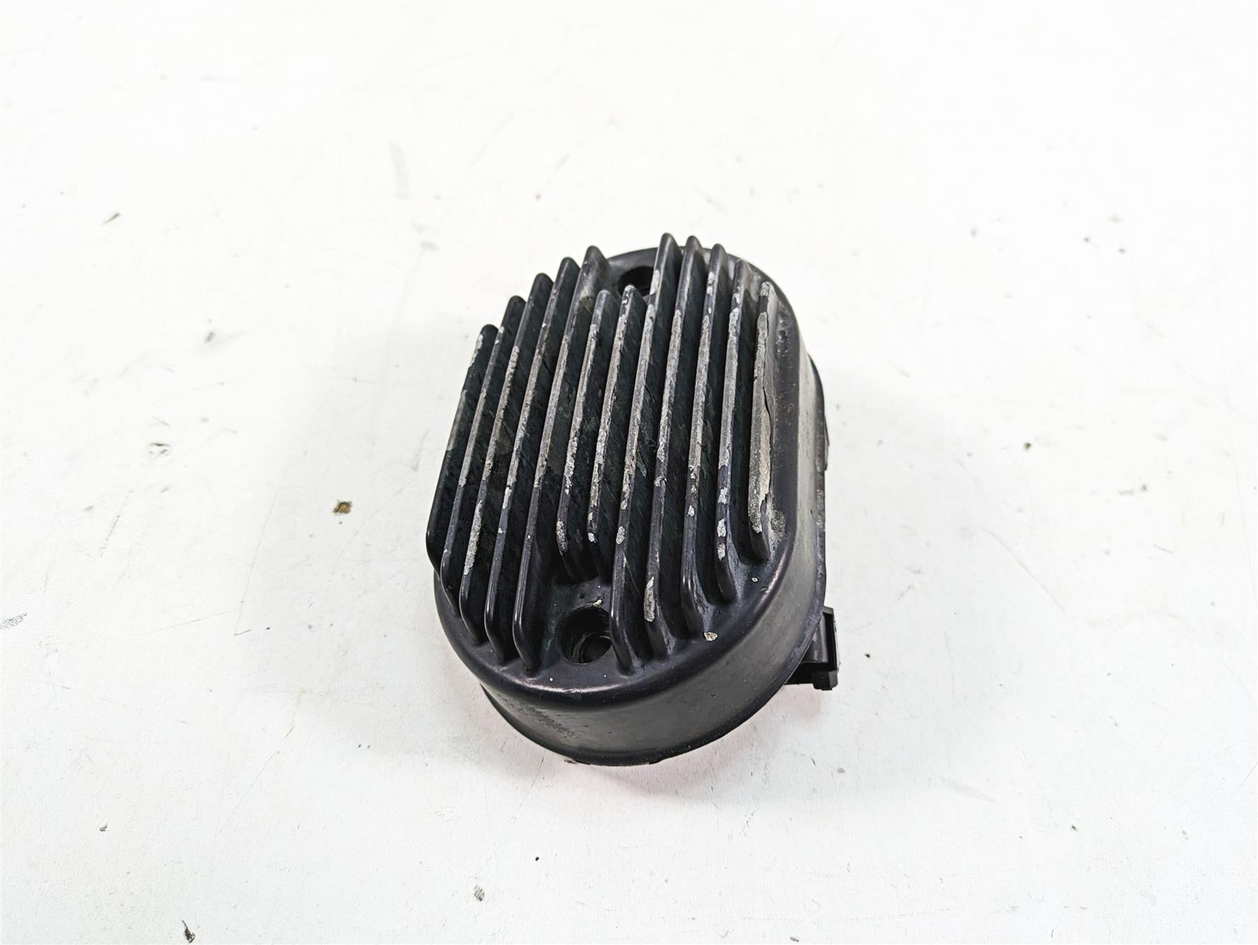 2013 Harley Softail FLSTFB Fat Boy Lo Rectifier Voltage Regulator 74540-11 {{ shop.shopifyCountryName }} - Mototech271