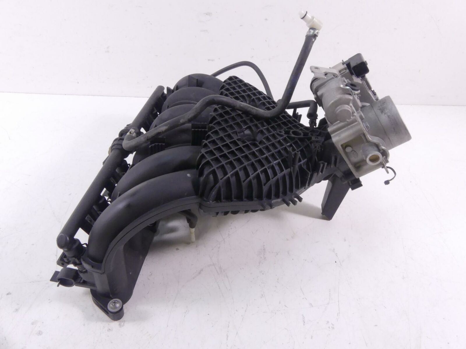 2018 BMW K1600 Bagger Intake Manifold & Throttle Body Fuel Injection 13548564960 {{ shop.shopifyCountryName }} - Mototech271