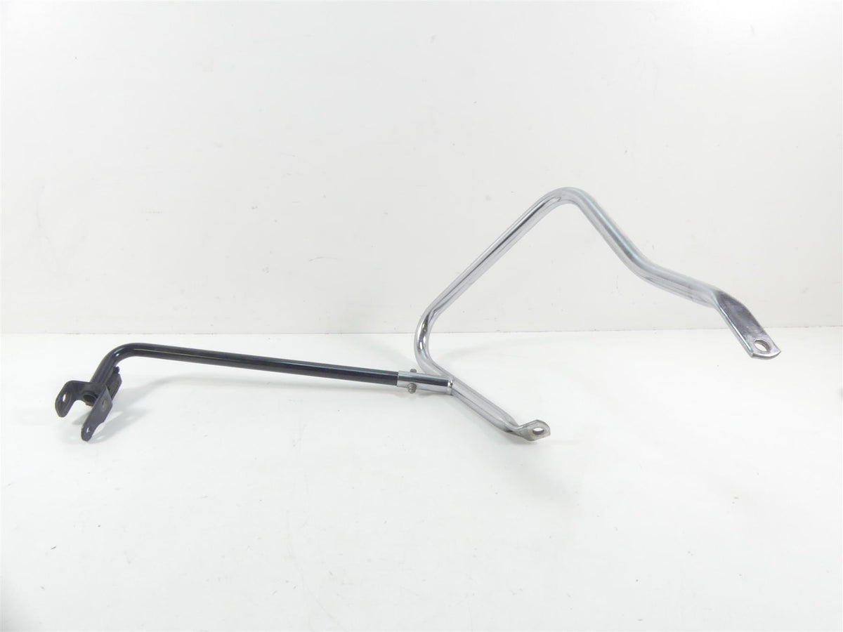 2014 Harley Touring FLHXS Street Glide Sp Left Saddlebag Mount Guard 90200506 {{ shop.shopifyCountryName }} - Mototech271