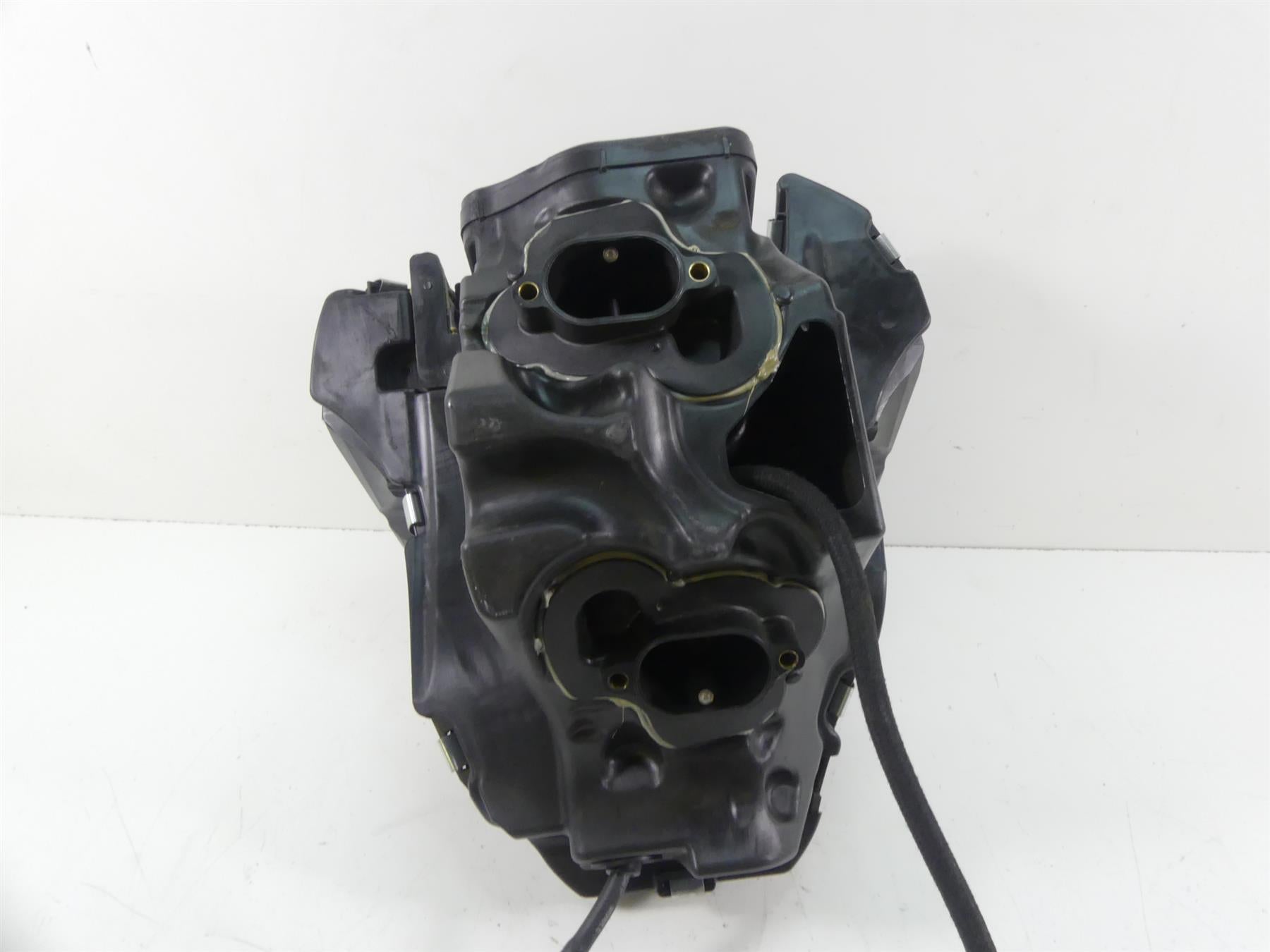 2015 Eric Buell Racing 1190SX Air Box Cleaner Breather Fuel Injectors P0777.1B7 {{ shop.shopifyCountryName }} - Mototech271