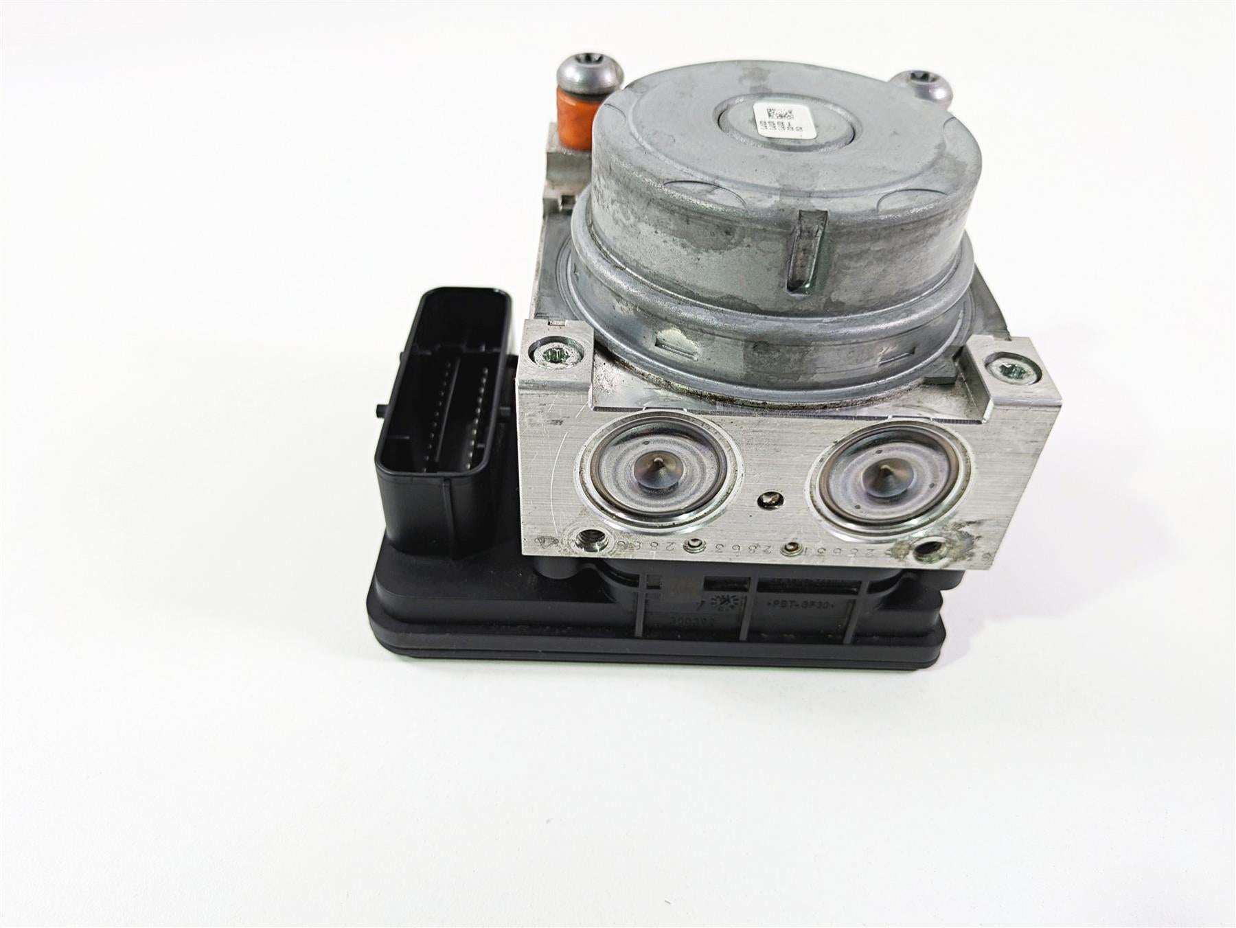 2019 BMW R1250RT K52 Abs Brake Pump Module 9444397 34519444398 {{ shop.shopifyCountryName }} - Mototech271
