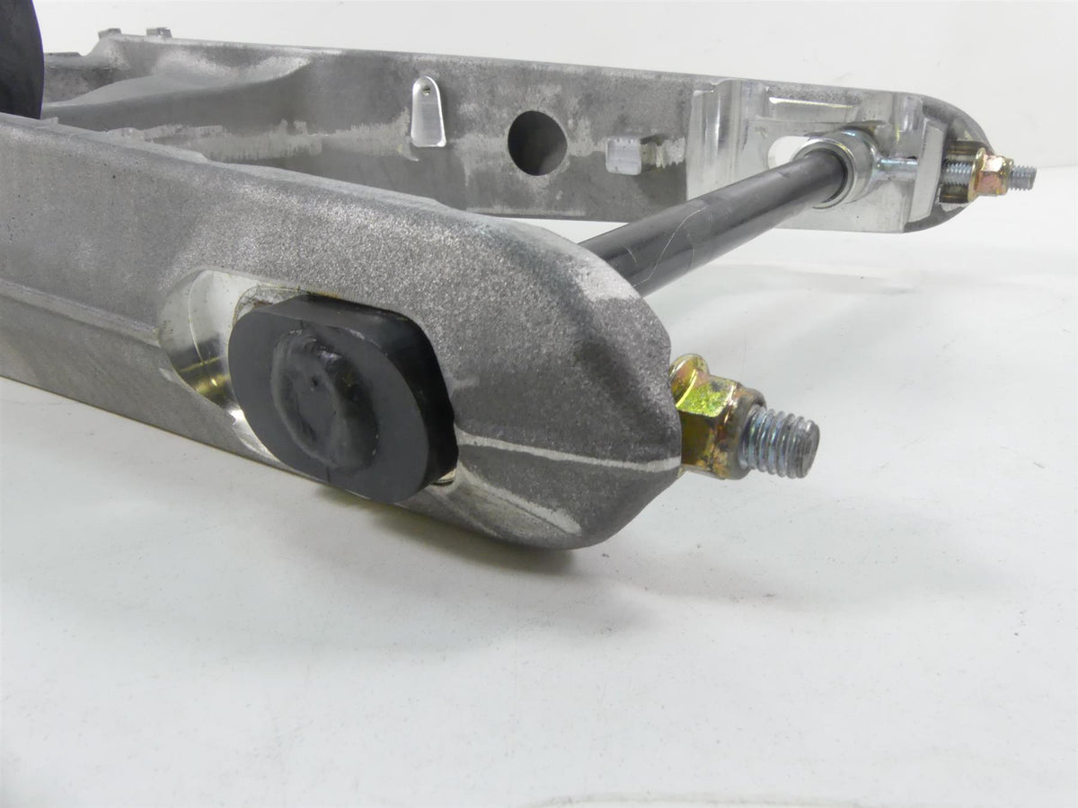 2020 Indian Roadmaster Rear Suspension Swingarm Swing Arm & 20mm Axle 5142382 {{ shop.shopifyCountryName }} - Mototech271