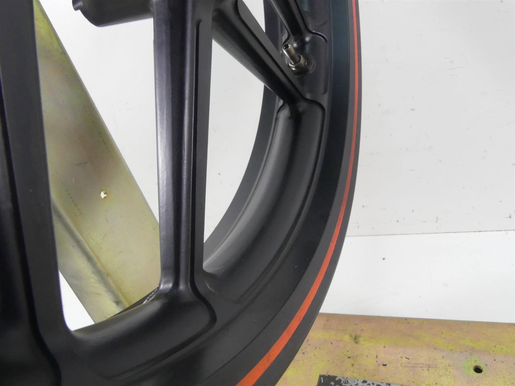 2013 Harley VRSCDX Night Rod Special Straight Front Wheel Rim 19x3 43300072 {{ shop.shopifyCountryName }} - Mototech271