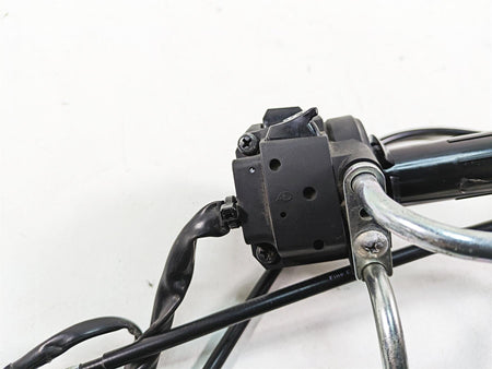 2022 Suzuki GSXR 750 Right Hand Start Kill Control Switch 37200-47H30 {{ shop.shopifyCountryName }} - Mototech271