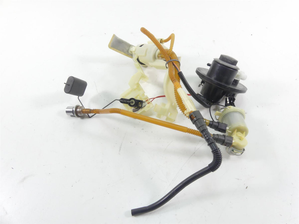 2011 Harley Touring FLTRU Road Glide Fuel Gas Petrol Pump 62908-08 {{ shop.shopifyCountryName }} - Mototech271