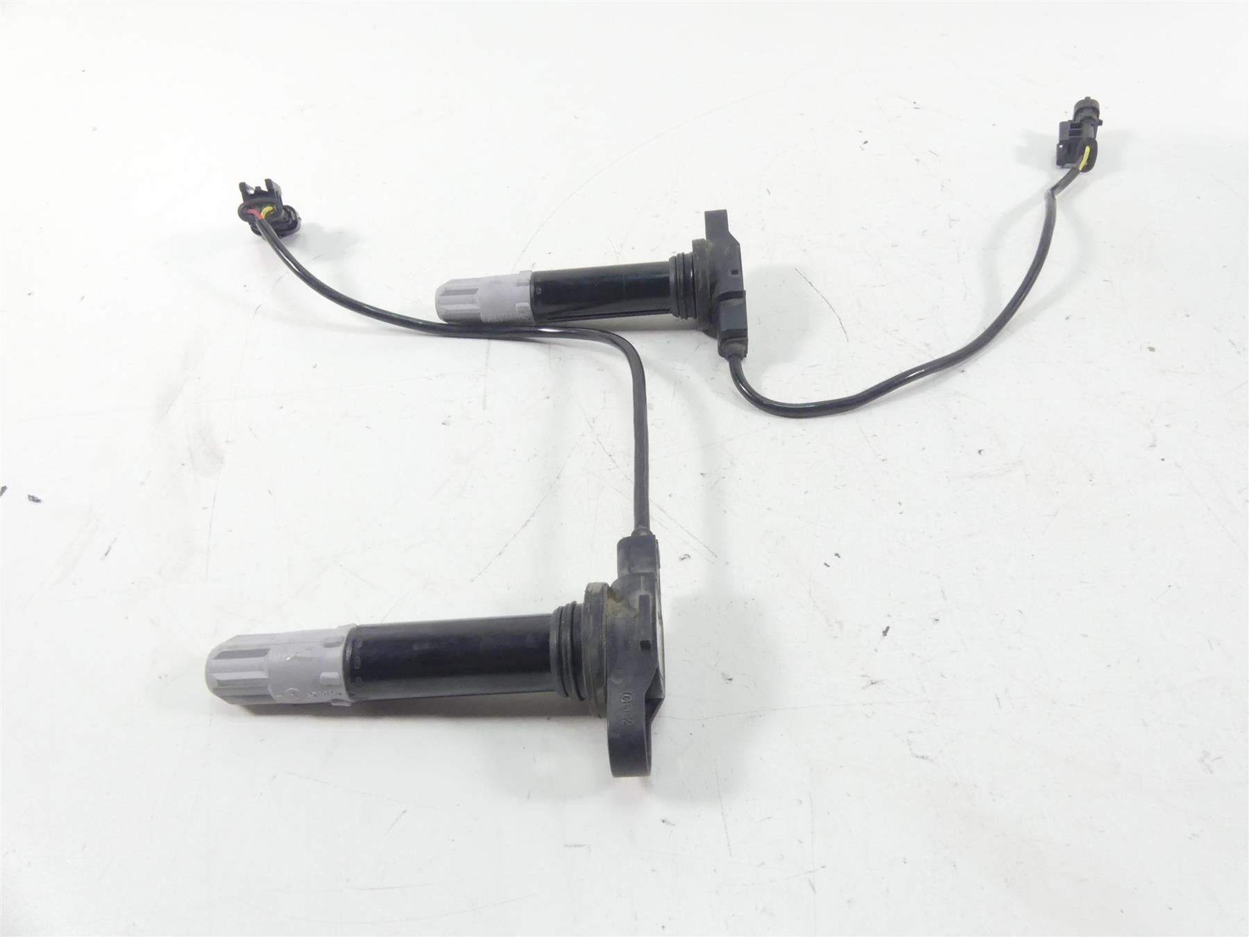 2018 Ducati Hypermotard 939 SP Beru Ignition Coil Set -Tested 38010145B {{ shop.shopifyCountryName }} - Mototech271