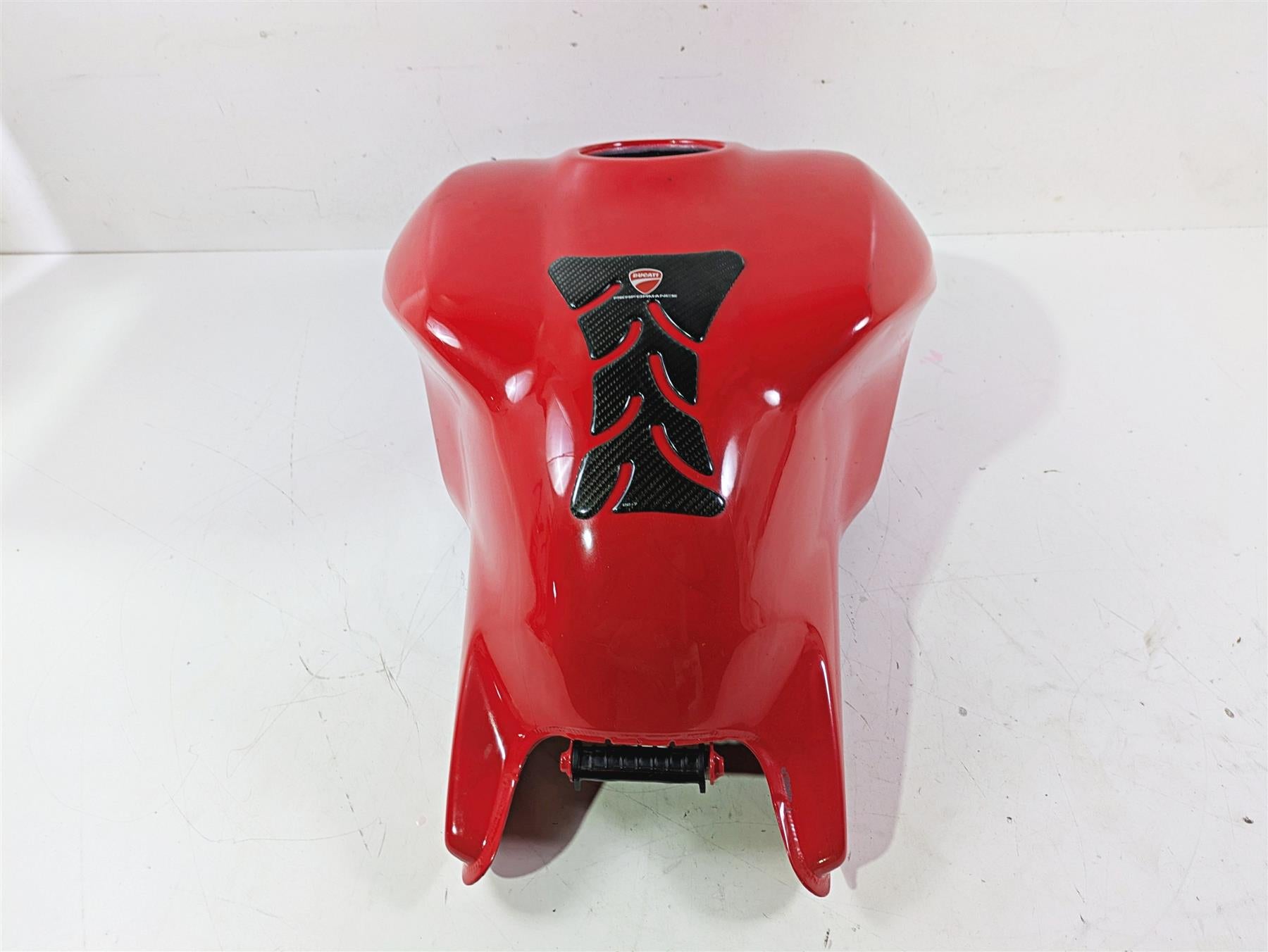 2016 Ducati Monster 1200 S Fuel Gas Petrol Tank - Clean - No Dents 58612001C {{ shop.shopifyCountryName }} - Mototech271