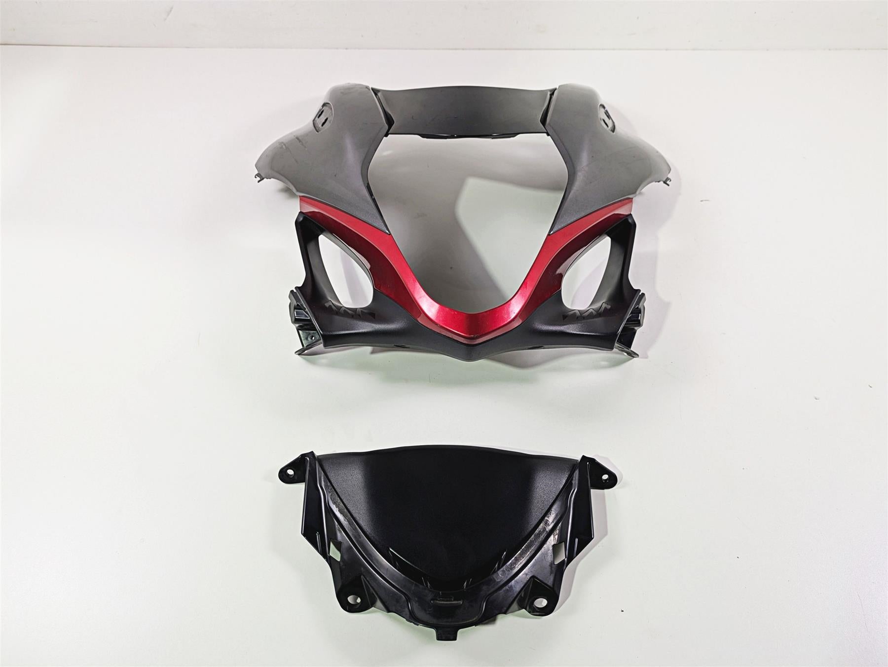 2023 Suzuki GSX1300 RR Hayabusa Front Nose Headlight Fairing - Read 94412-10L00 {{ shop.shopifyCountryName }} - Mototech271