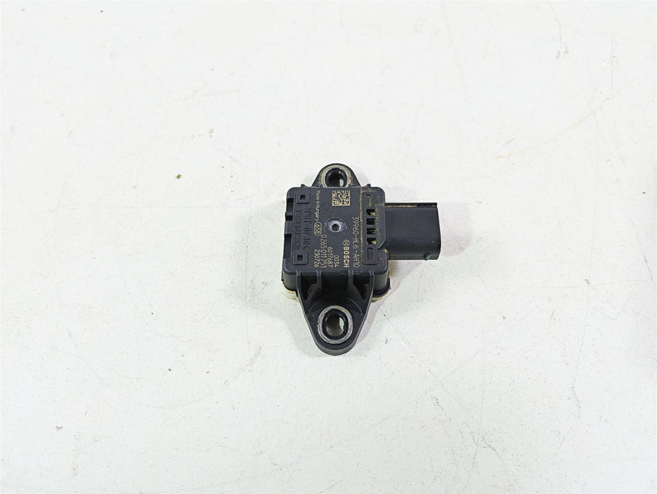 2023 Honda Talon SXS1000 S2R Bosch Speed Sensor Module 39960-HL6-AH10 {{ shop.shopifyCountryName }} - Mototech271