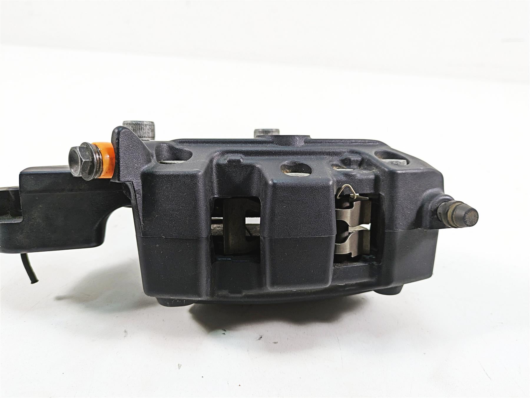 2019 Harley Touring FLHX Street Glide Rear Brake Caliper & Bracket 44080-08C {{ shop.shopifyCountryName }} - Mototech271