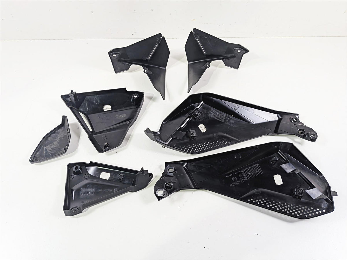 2016 BMW R1200 GS K50 Plastic Cover Infill Fairing Set 46638528675 46638528676 {{ shop.shopifyCountryName }} - Mototech271
