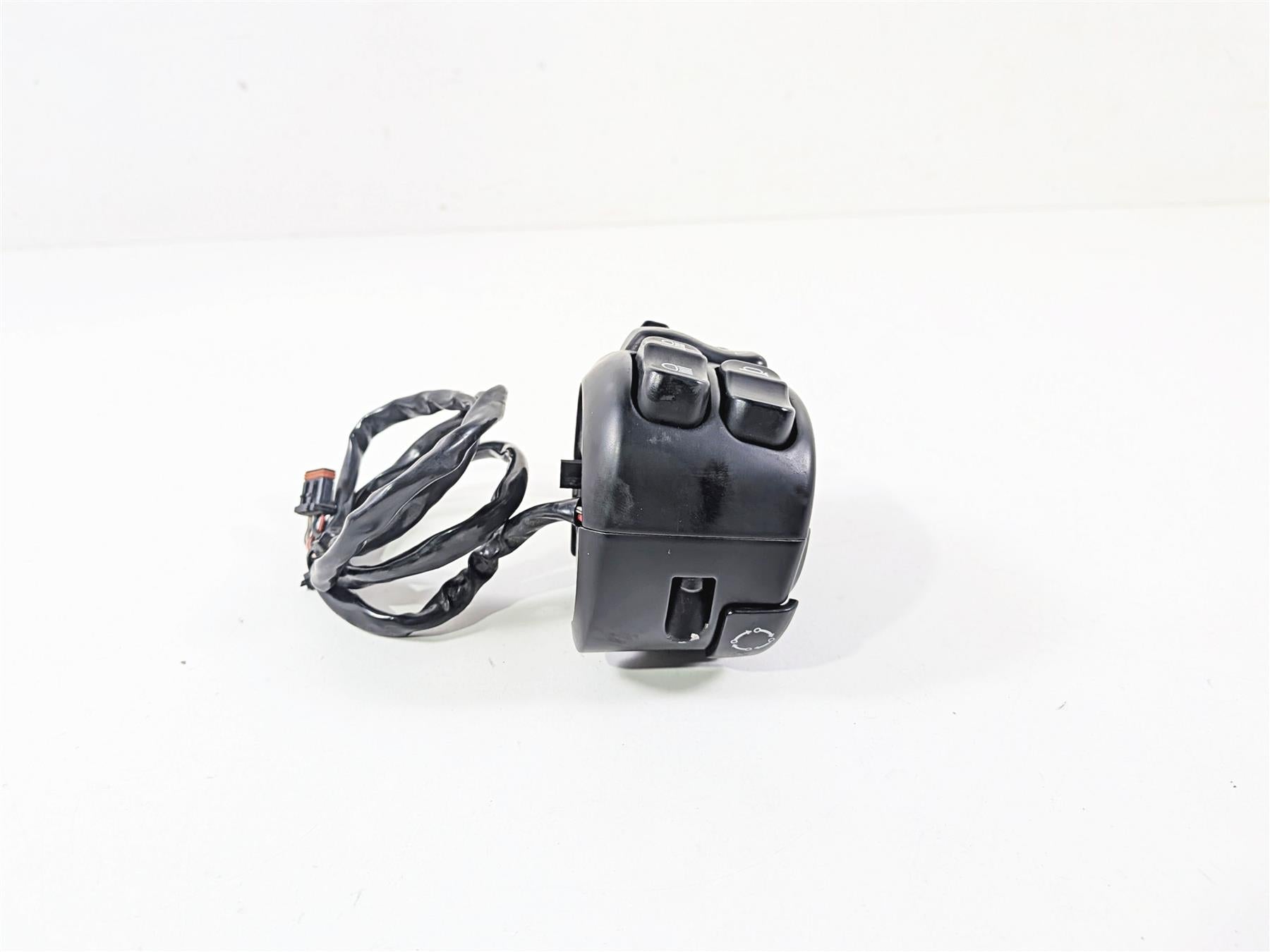 2020 Harley Touring FLTRK Road Glide Left Hand Control Switch - No Tc 71500128B {{ shop.shopifyCountryName }} - Mototech271