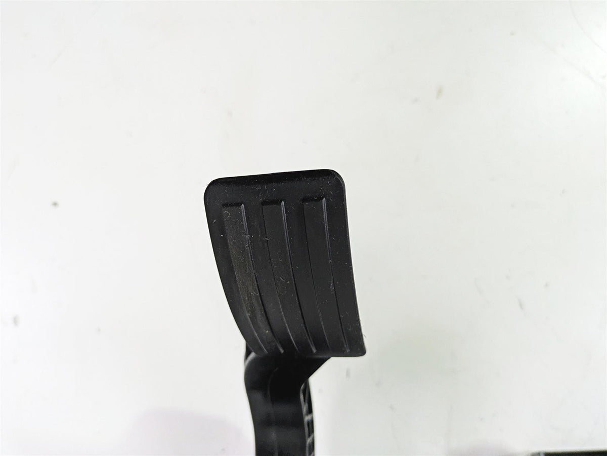 2023 Kawasaki Teryx KRX KRF 1000 C Foot Brake Accelerator Pedal Set 39075-0033 {{ shop.shopifyCountryName }} - Mototech271