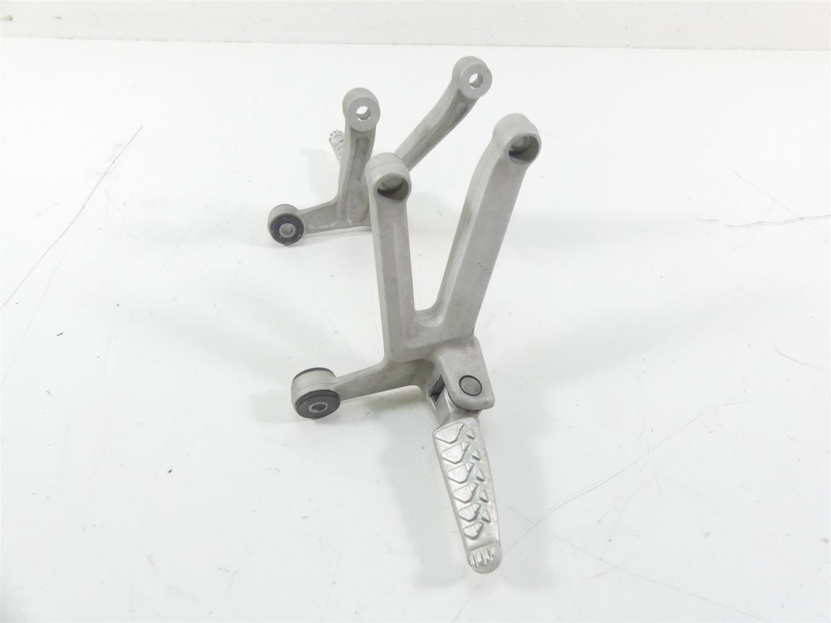 2004 Aprilia RSV 2 1000R Mille Rear Passenger Footpeg Set AP8134786 AP8134830 {{ shop.shopifyCountryName }} - Mototech271