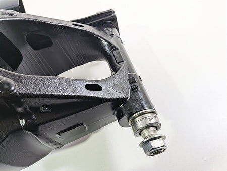 2024 Suzuki GSXR600 Nice Rear Swing Arm Swingarm & Fender 61000-14J01-YAP {{ shop.shopifyCountryName }} - Mototech271