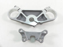 Load image into Gallery viewer, 1999 Buell X1 Lightning Upper Triple Tree Steering Clamp 54mm J0105.BB | Mototech271
