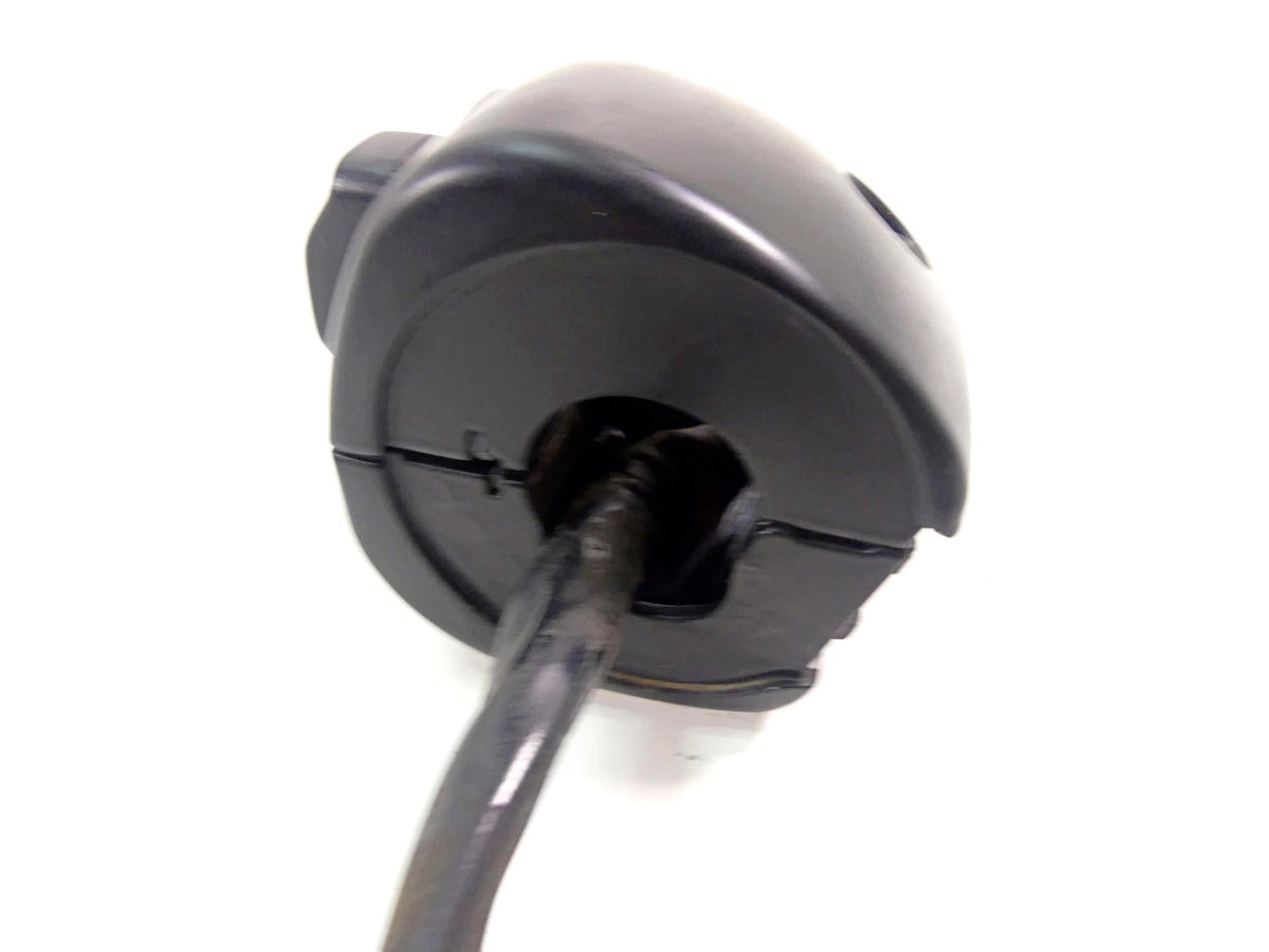 2015 Harley Davidson VRSCDX Night Rod Sp Left Hand Control Switch 71682-06A {{ shop.shopifyCountryName }} - Mototech271