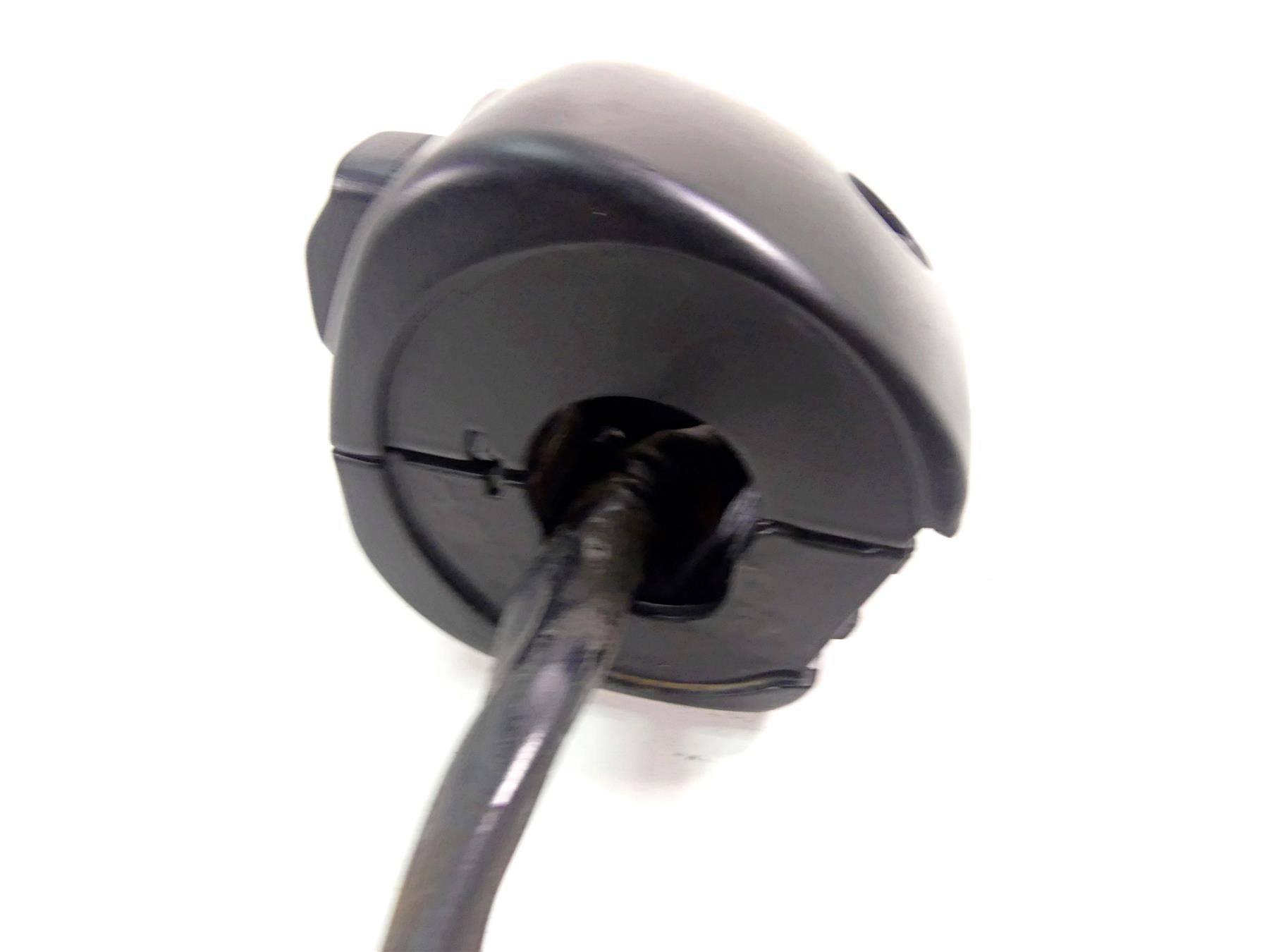 2015 Harley Davidson VRSCDX Night Rod Sp Left Hand Control Switch 71682-06A {{ shop.shopifyCountryName }} - Mototech271