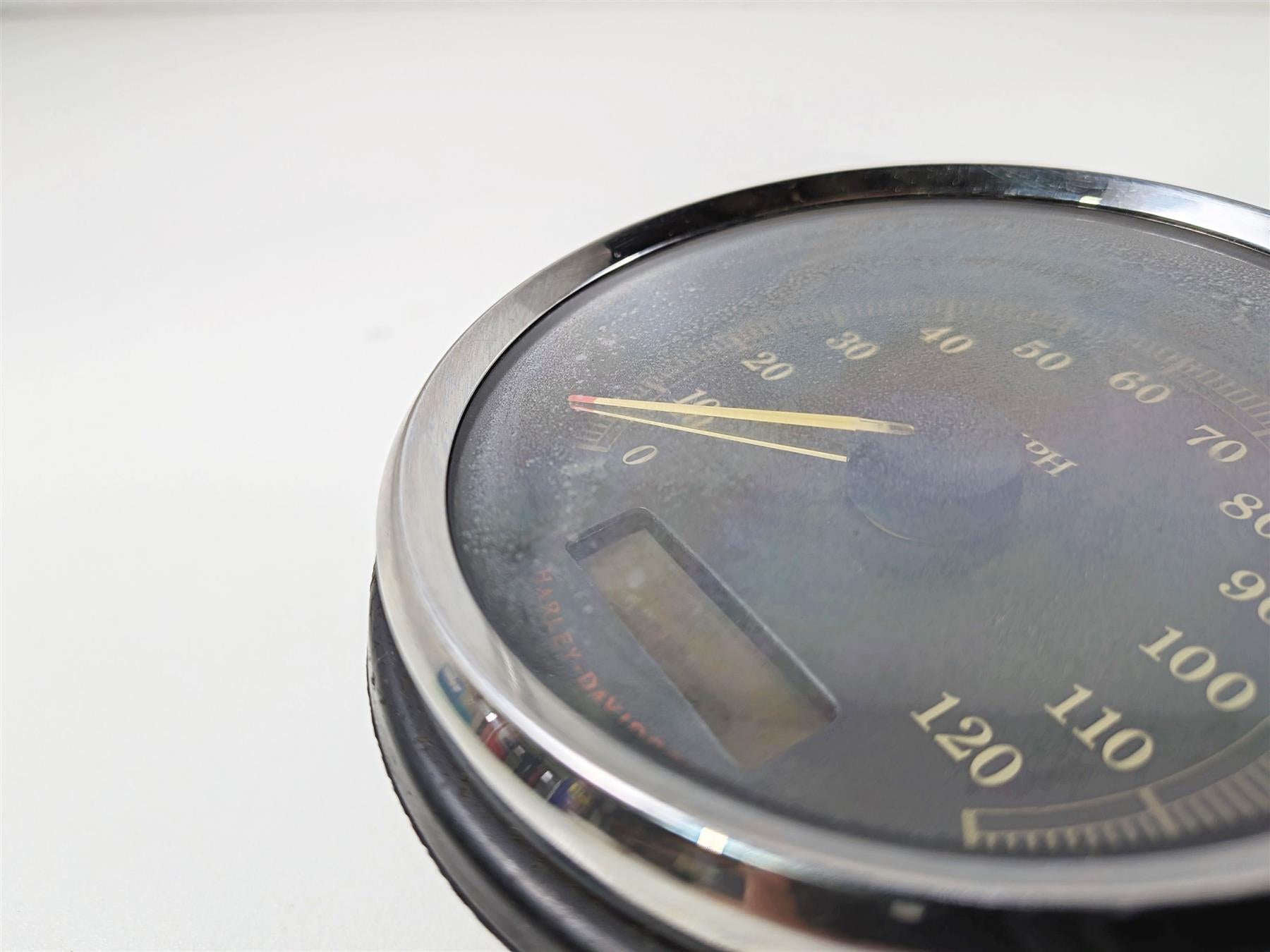 2007 Harley Dyna FXDB Street Bob Speedometer Gauge Instrument 54k 67478-04A {{ shop.shopifyCountryName }} - Mototech271