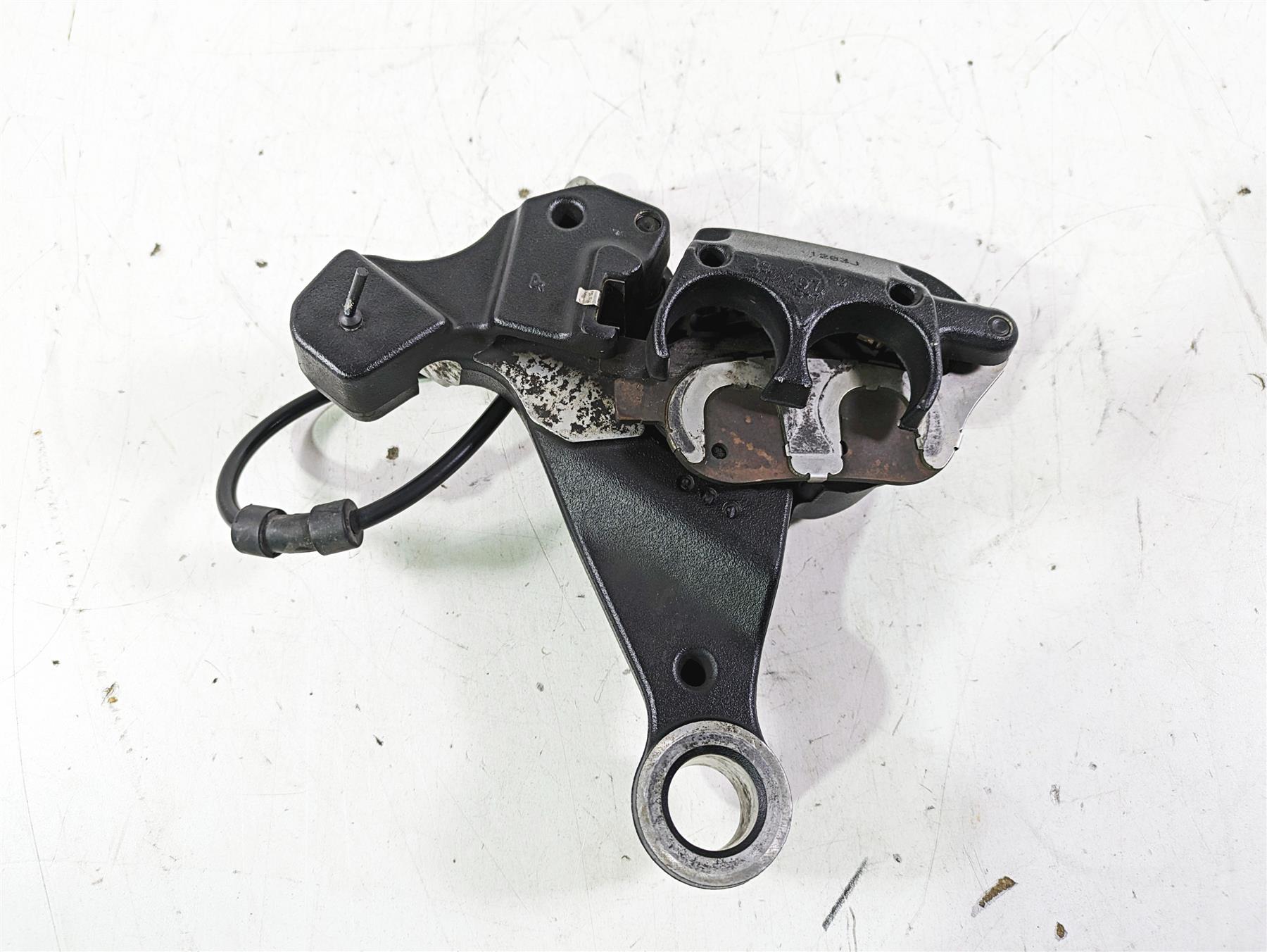 2013 Harley FXDWG Dyna Wide Glide Rear Brake Caliper 25mm + Line 40908-08 {{ shop.shopifyCountryName }} - Mototech271
