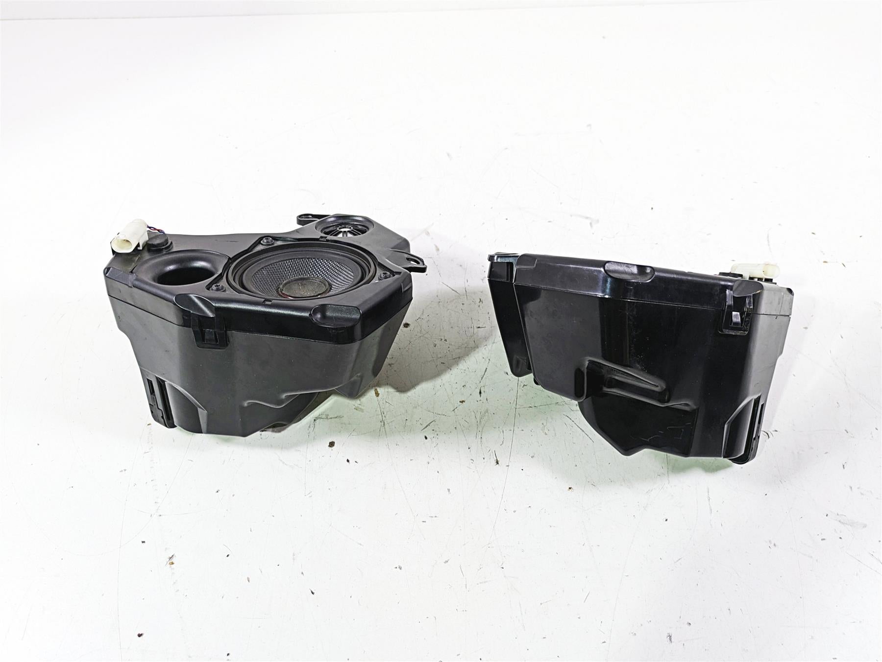 2014 BMW R1200 RT RTW K52 Front Audio Speaker Set 65138543457 65138543458 {{ shop.shopifyCountryName }} - Mototech271