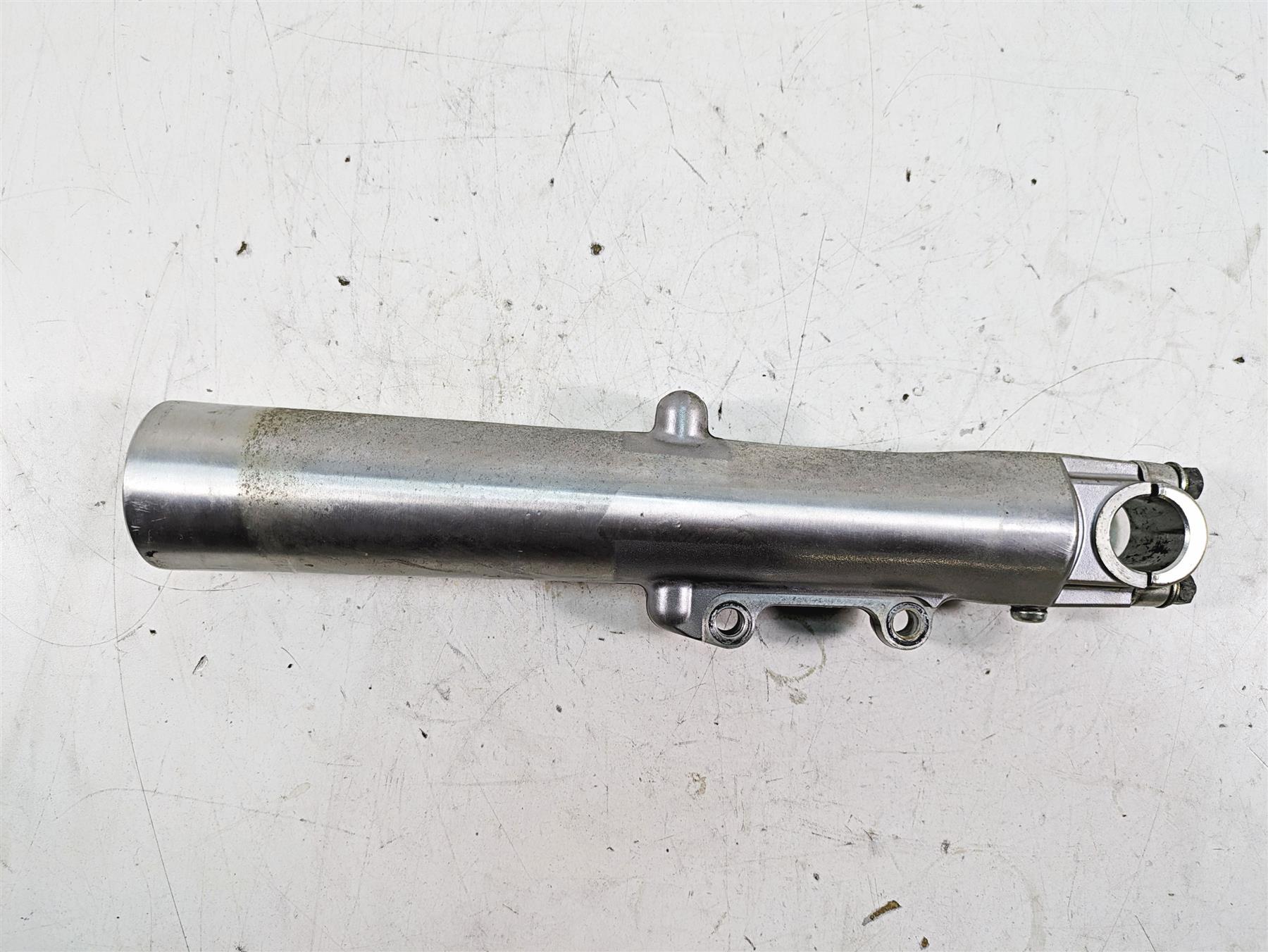 2013 Harley Touring FLHX Street Glide Right Front Fork Lower Slider 46498-00A {{ shop.shopifyCountryName }} - Mototech271