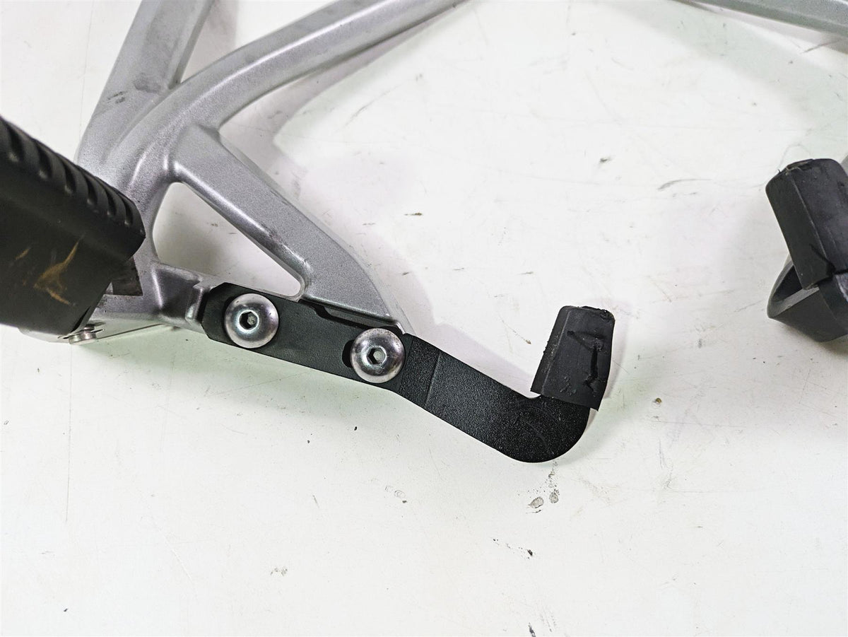 2013 Triumph Tiger 1215 Explorer Rear Passenger Footpeg Rest Set T2082162 {{ shop.shopifyCountryName }} - Mototech271