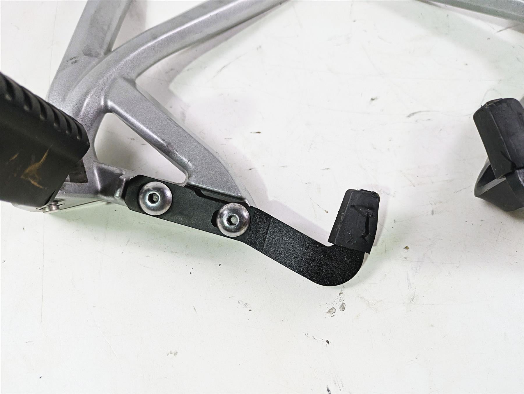 2013 Triumph Tiger 1215 Explorer Rear Passenger Footpeg Rest Set T2082162 {{ shop.shopifyCountryName }} - Mototech271