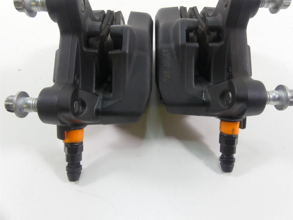 2016 Harley Touring FLHTP Electra Glide Front Brake Calipers 43027-08 43023-08 {{ shop.shopifyCountryName }} - Mototech271