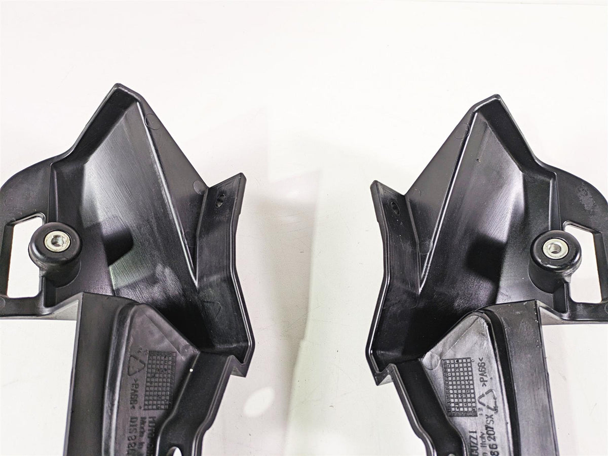 2016 Moto Guzzi Stelvio 1200 8V NTX Saddlebag Holder Bracket Set 886206 886207 {{ shop.shopifyCountryName }} - Mototech271
