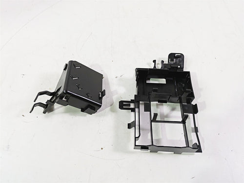 2010 Harley VRSCF Muscle Rod All Electric Plastic Holder In Set 70393-07 | Mototech271