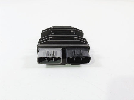 2025 Yamaha YZF R7 Rectifier Voltage Regulator 2K Only 27D-81960-00-00 SH821AA {{ shop.shopifyCountryName }} - Mototech271