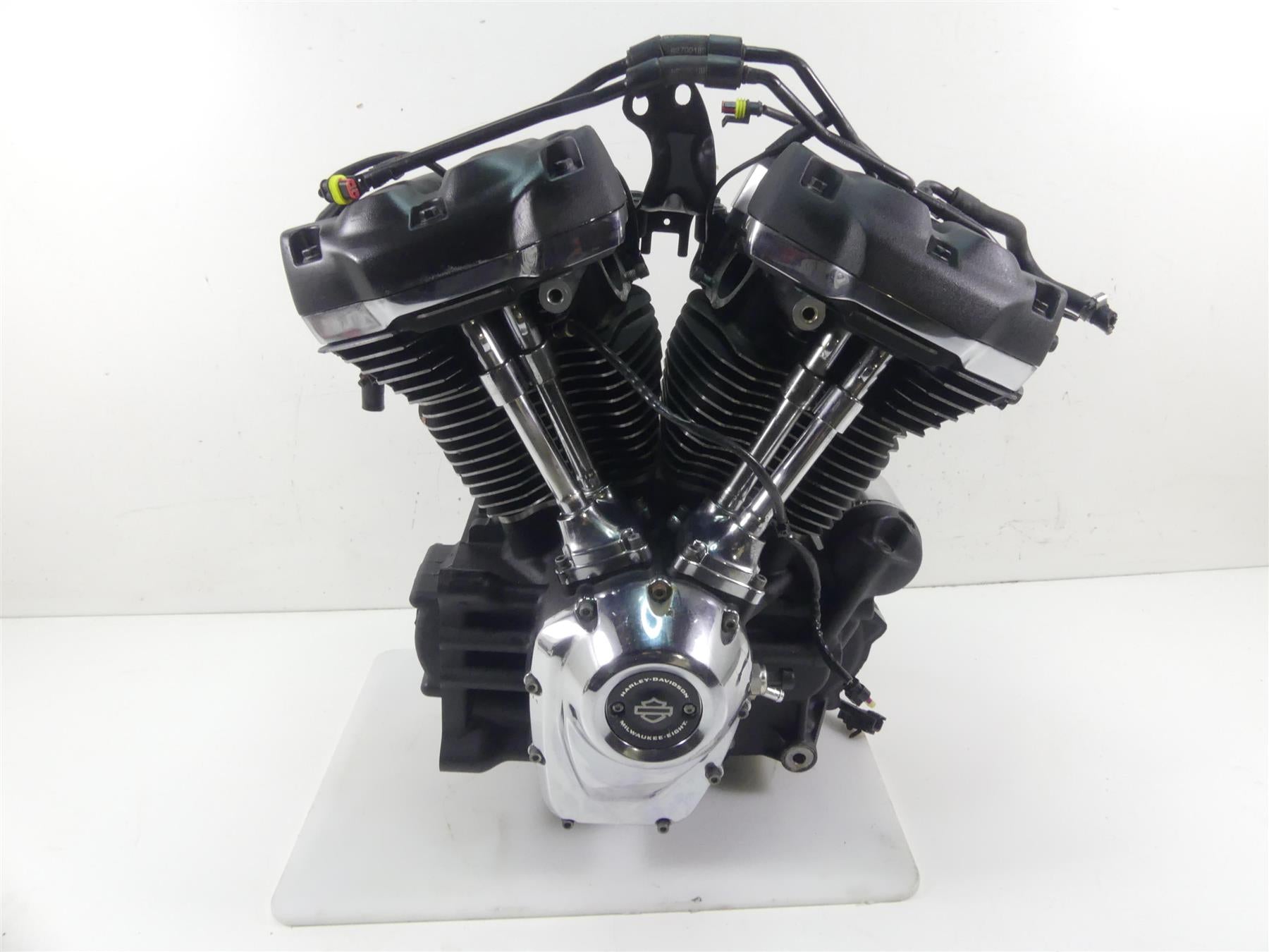 2019 Harley Softail FLSB Sport Glide Milwaukee 8 Engine Motor 107 Video 16200451 {{ shop.shopifyCountryName }} - Mototech271