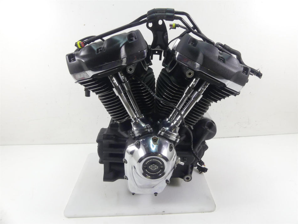 2019 Harley Softail FLSB Sport Glide Milwaukee 8 Engine Motor 107 Video 16200451 {{ shop.shopifyCountryName }} - Mototech271