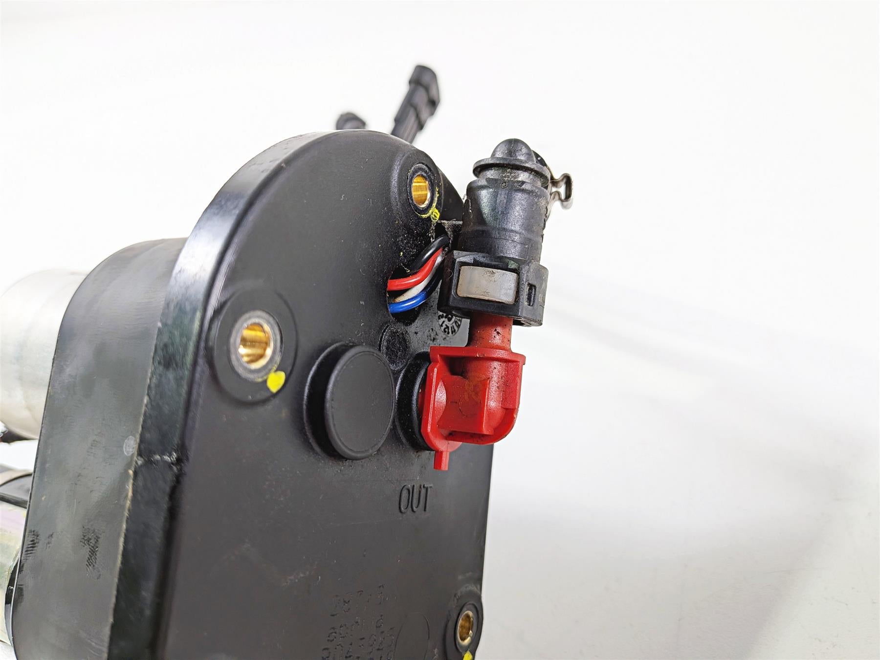 2014 Aprilia RSV4 RR Factory Fuel Gas Petrol Pump - Tested 858726 {{ shop.shopifyCountryName }} - Mototech271